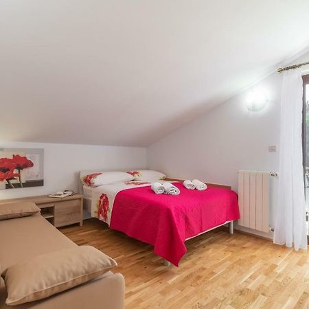 Apartments Prekalj Poreč Exteriör bild
