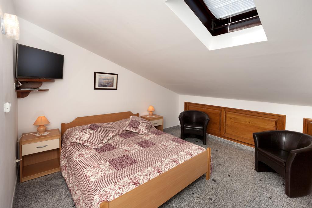 Apartments Prekalj Poreč Rum bild