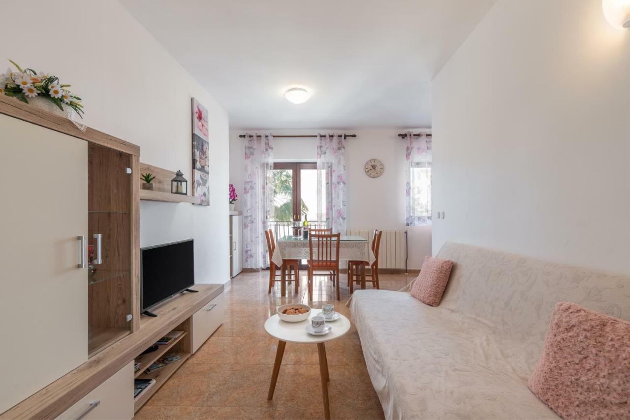 Apartments Prekalj Poreč Exteriör bild